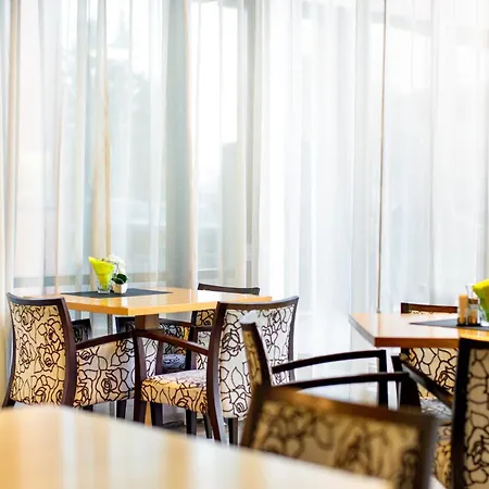 Hostel Tartu بيت شباب